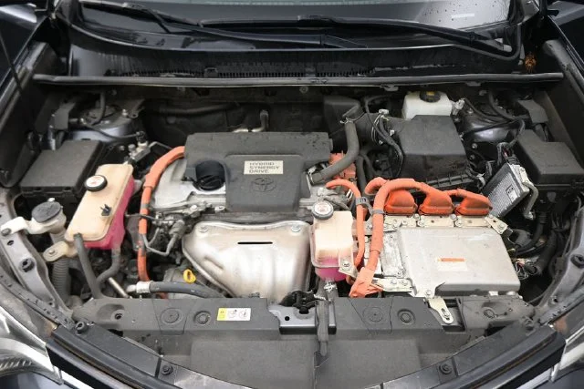 Used 2018 Gray Toyota Limited image 12