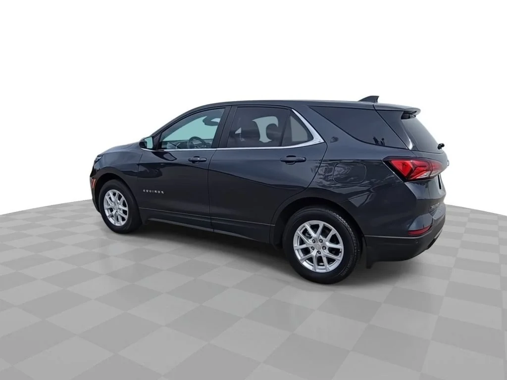 Used 2023 IRON GRAY METALLIC Chevrolet LT image 6