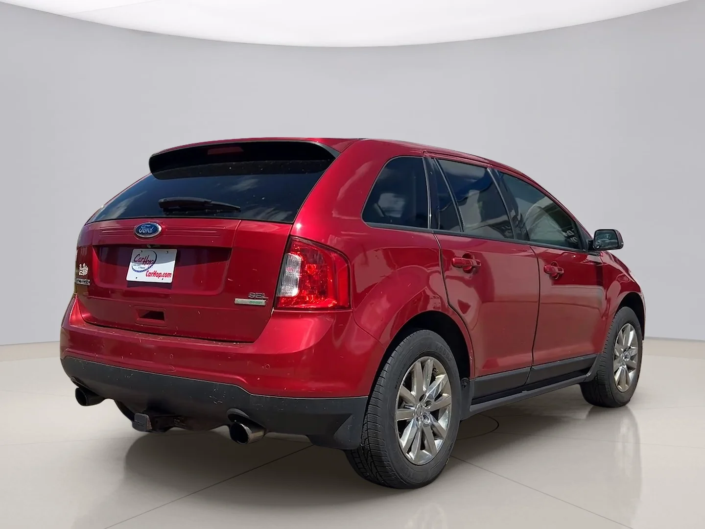Used 2012 Red Ford SEL FWD image 5