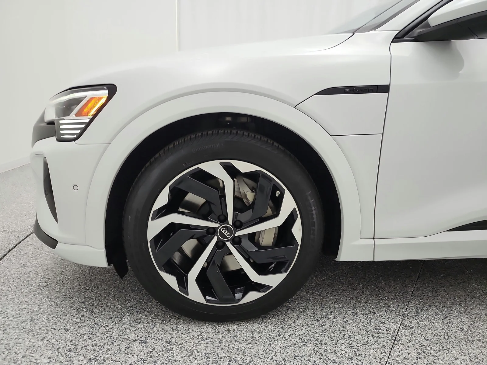Used 2024 Glacier White Metallic Audi Premium Plus image 17