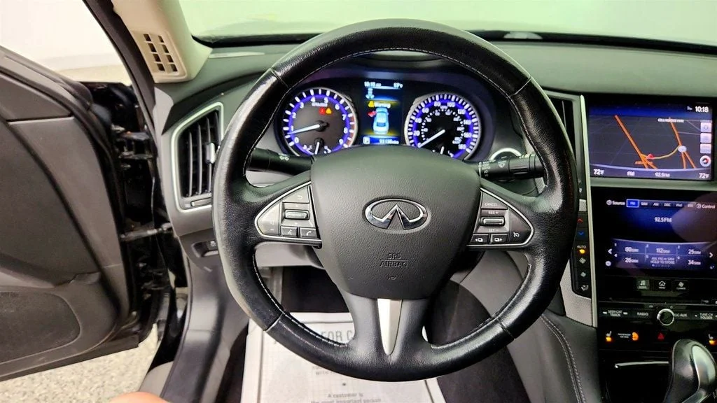 Used 2017 Black Obsidian INFINITI 3.0t Signature Edition AWD w/ Driver Assist & Premium Plus Pkg image 14