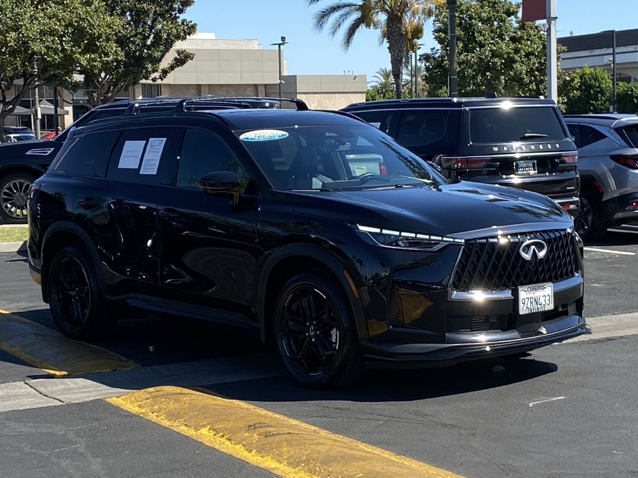 New 2027 Mineral Black INFINITI SPORT image 6