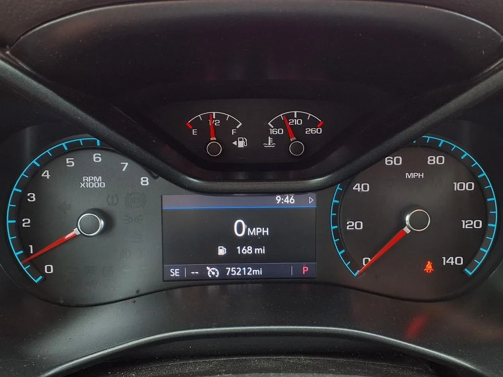 Used 2019 Red Chevrolet Z71 image 20