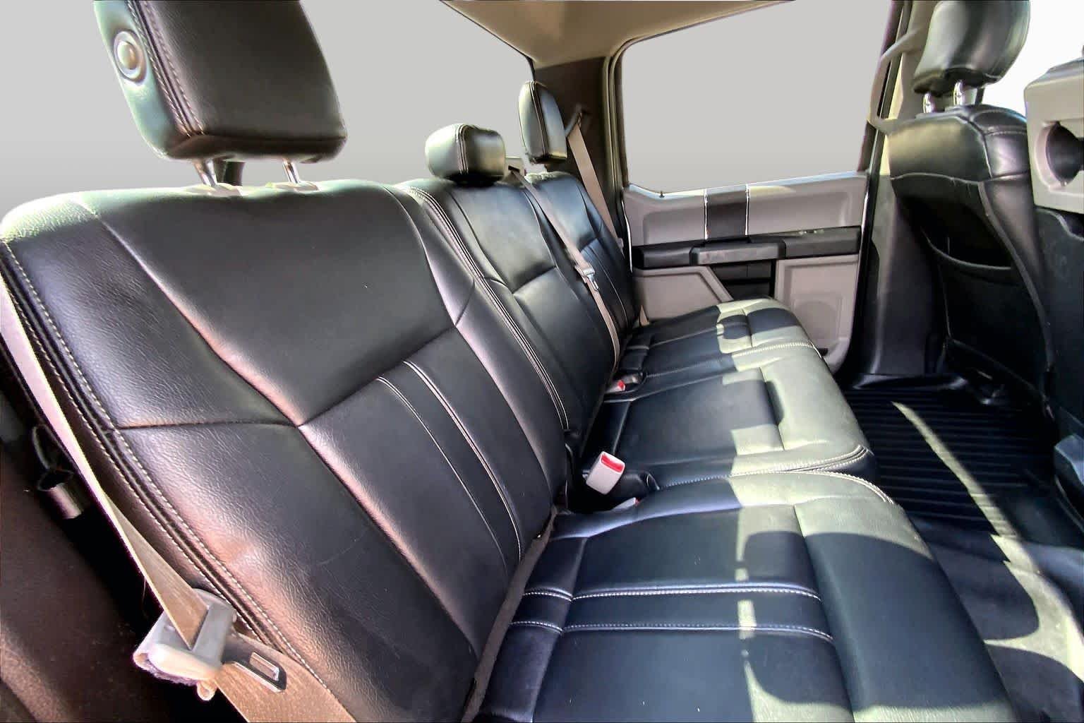 Used 2016 Ingot Silver Metallic Ford XLT image 19