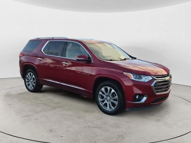 Used 2020 Red Tintcoat Chevrolet Premier image 3