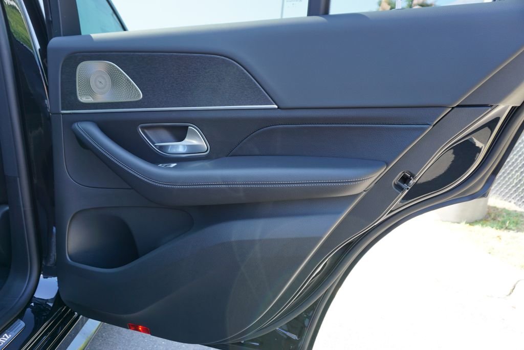 Used 2026 Obsidian Black Metallic Mercedes-Benz GLE 350 image 57