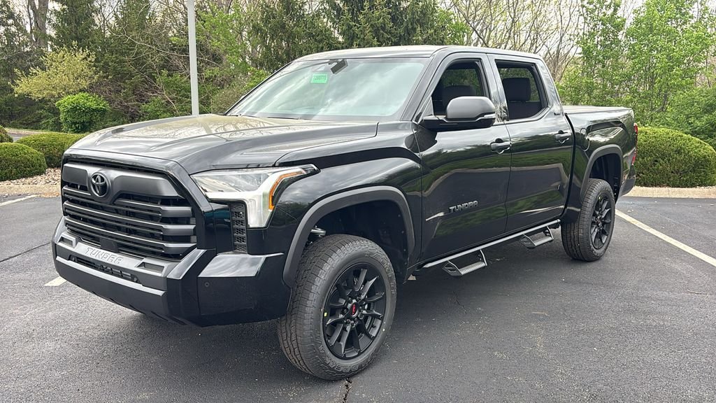 New 2026 Midnight Black Metallic Toyota  SR5 image 3