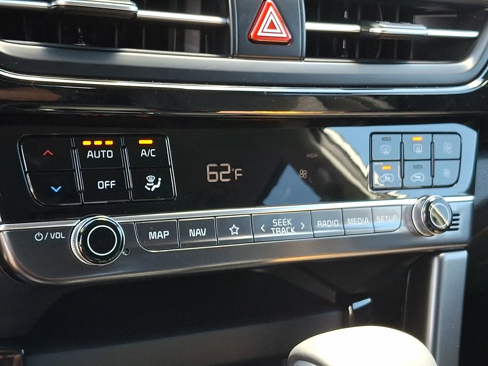 New 2026 Steel Gray Kia S image 8