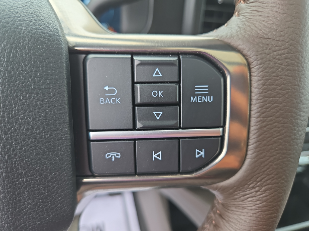 New 2026 Star White Metallic Tri-Coat Ford F-250® King Ranch® image 20