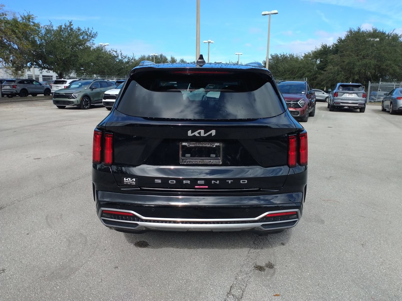 Used 2022 Ebony Black Kia SX image 4