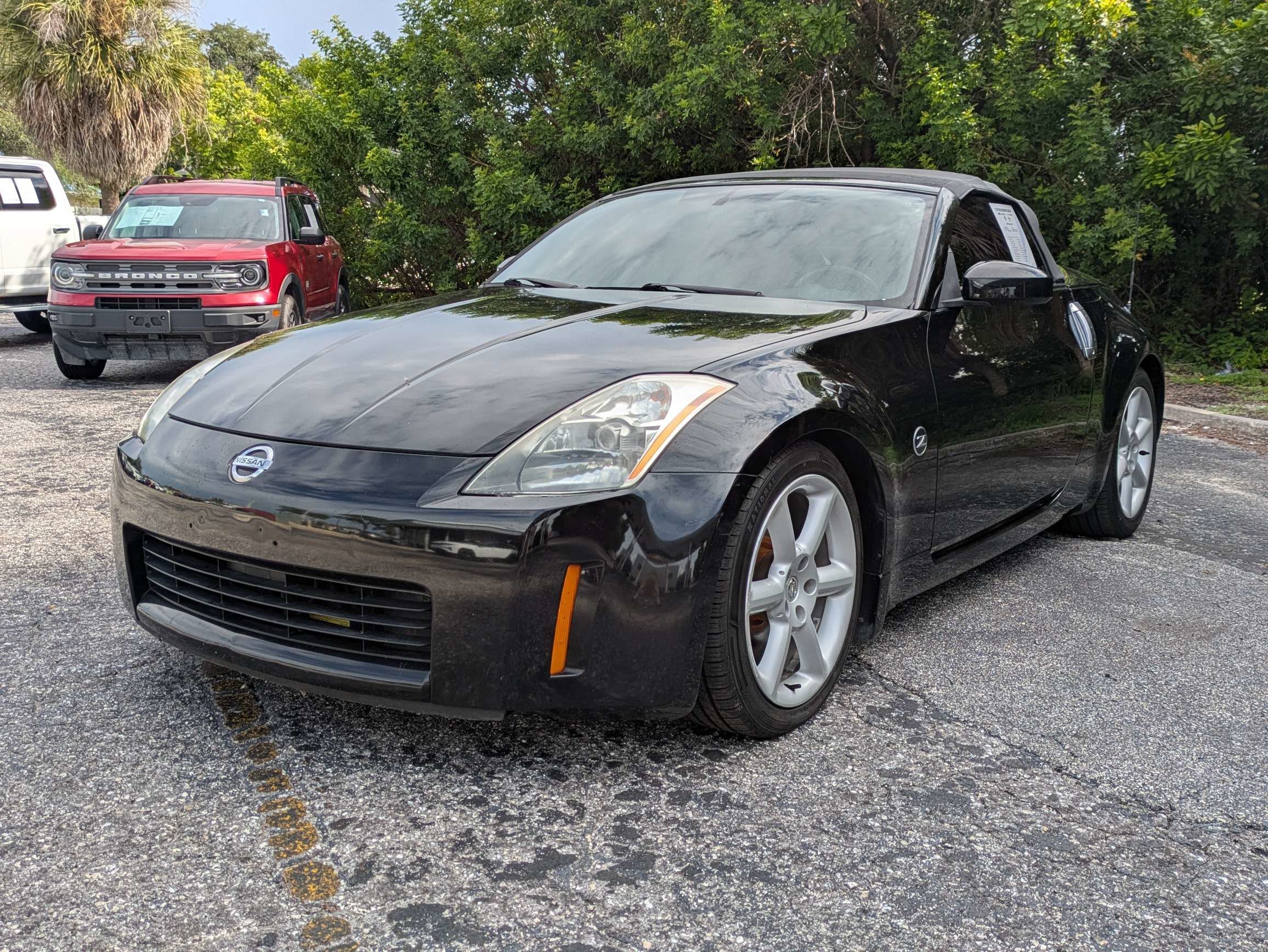 Used 2004  Nissan  image 9