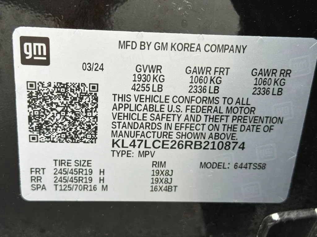 Certified Used 2024 Ebony Twilight Metallic Buick Avenir image 34
