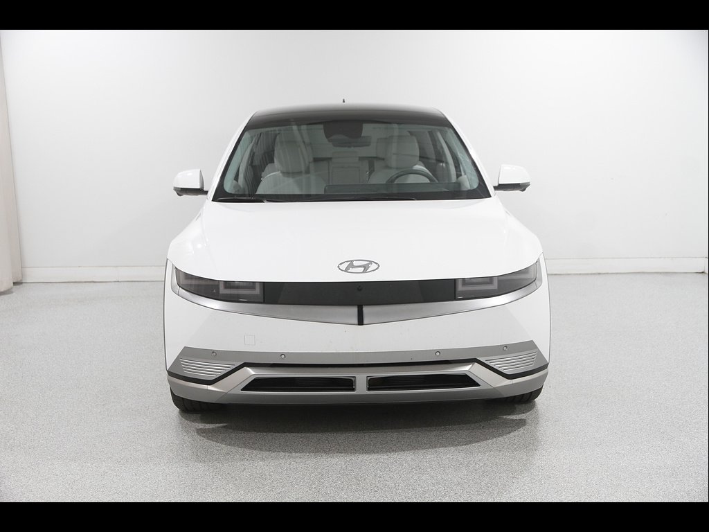 2024 Hyundai IONIQ 5 Limited - Photo 2
