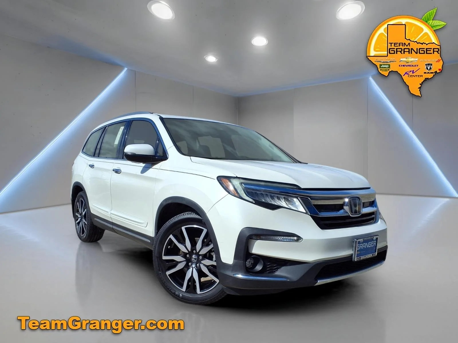 2019 Honda Pilot 2WD Touring's photo