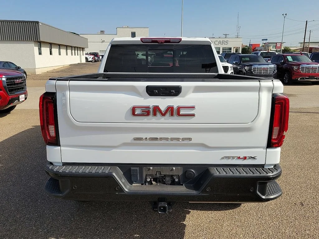 Used 2023 SUMMIT WHITE GMC AT4X image 9