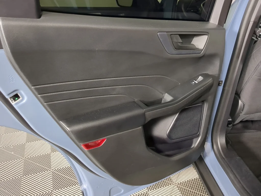 Used 2023 Blue Ford Active image 15