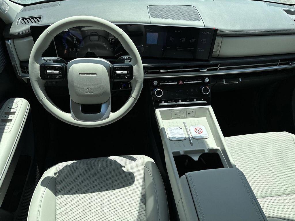 New 2026 Shimmering Silver Pearl Hyundai SEL FWD image 11