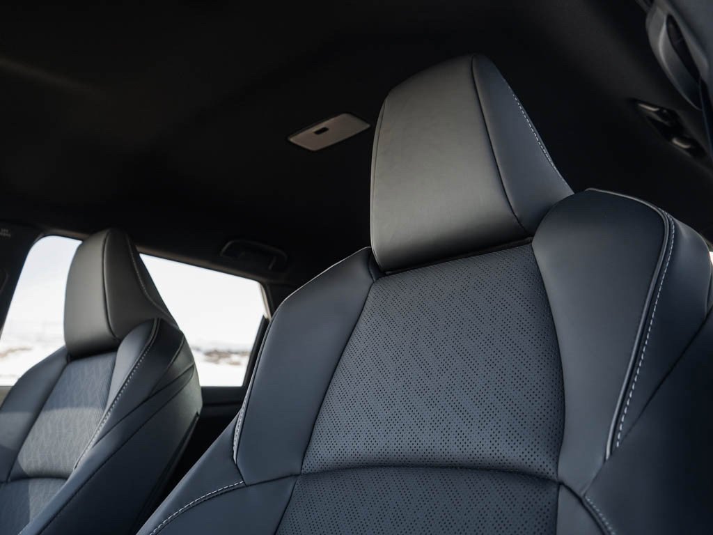 New 2026 ASTRO BLACK MICA Subaru Premium image 19