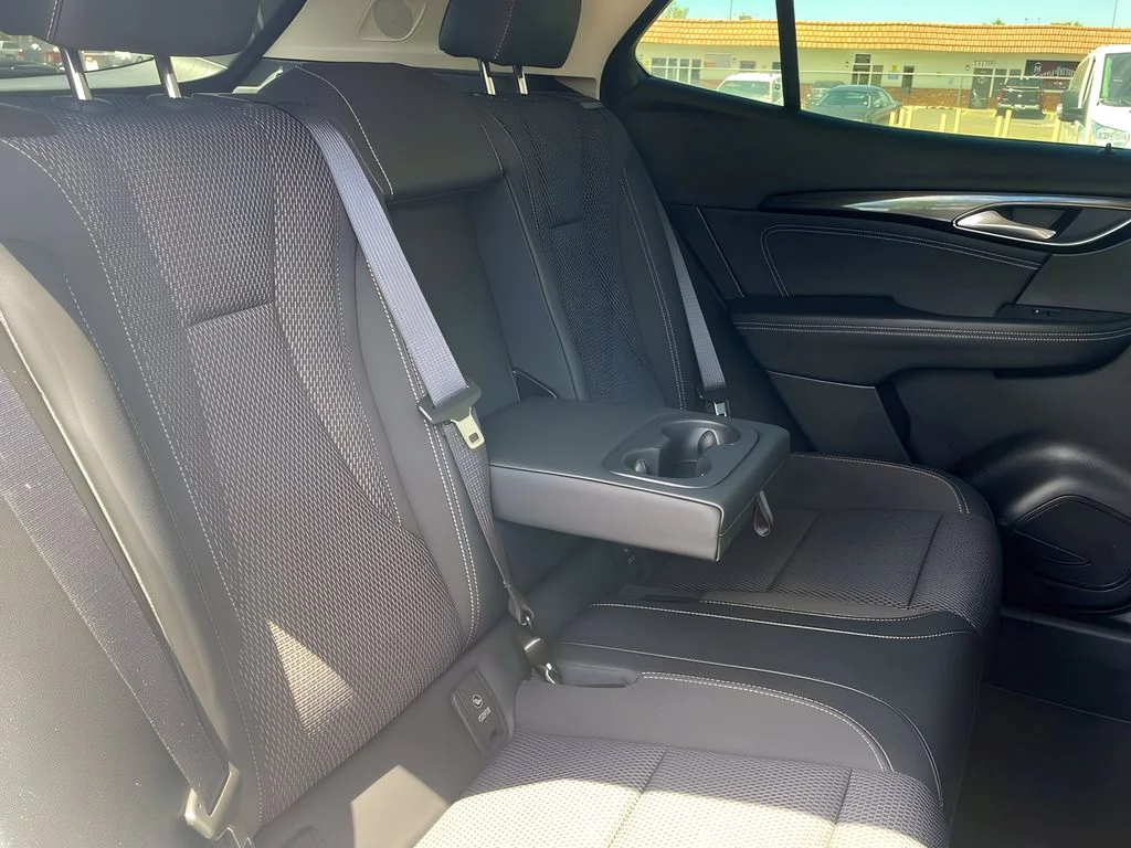 Used 2023 Summit White Buick Preferred image 24