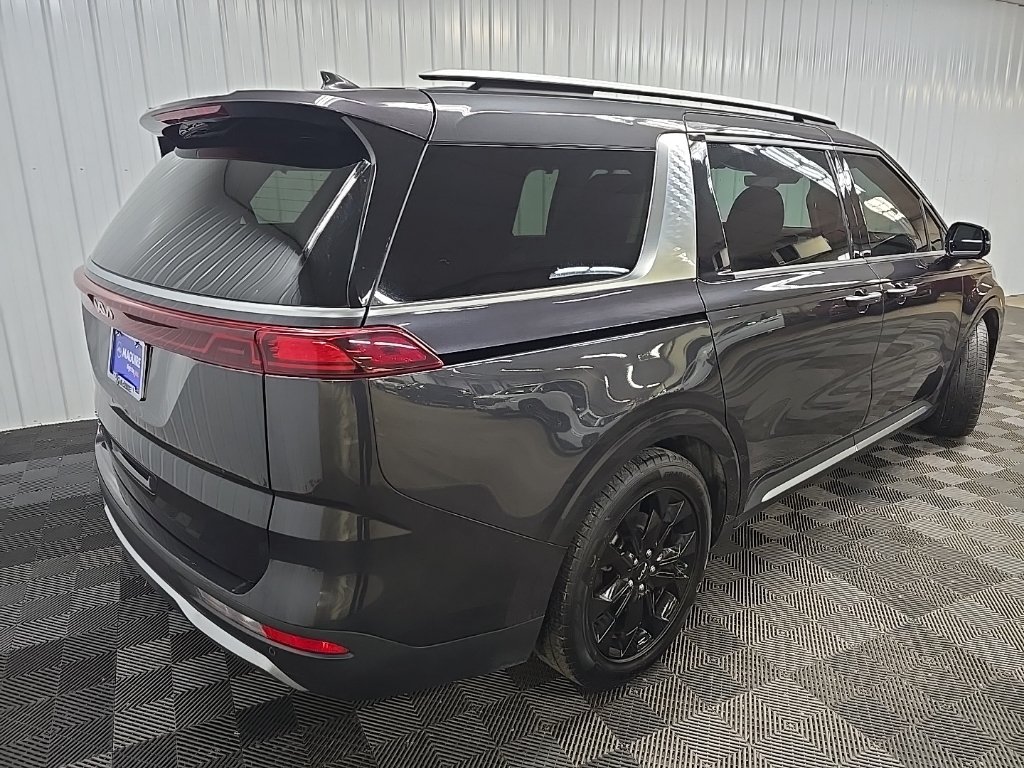 Used 2022 Gray Kia SX Prestige image 10