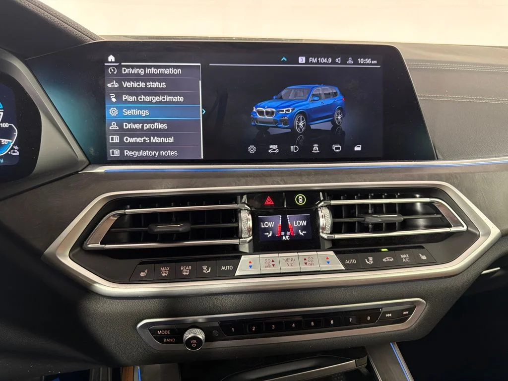 Certified Used 2023 Phytonic Blue Metallic BMW xDrive45e image 28