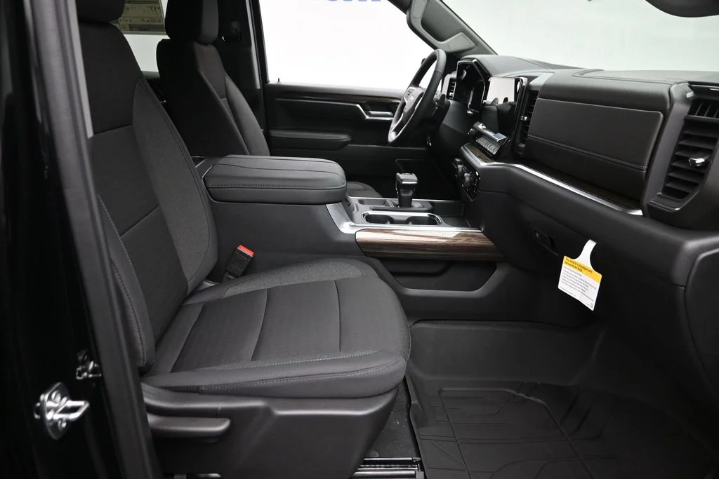 New 2026 Black Chevrolet LT image 9
