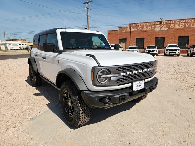 2026 Ford Bronco Badlands