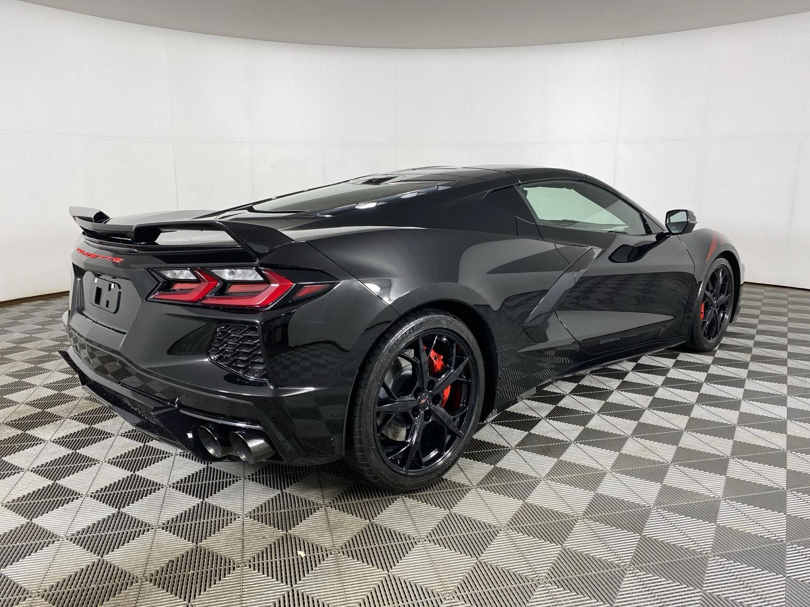 Used 2020 BLACK Chevrolet 2LT image 7