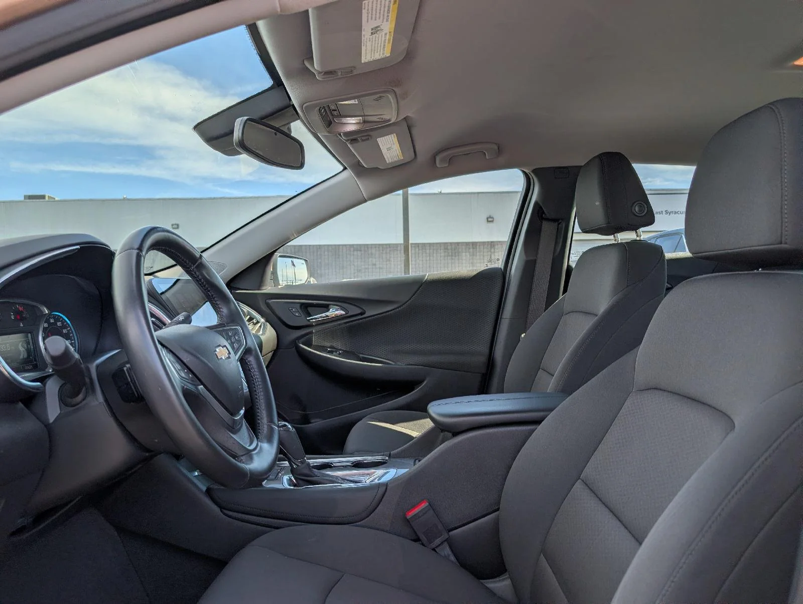 Used 2018 SANDY RIDGE METALLIC Chevrolet LT image 11
