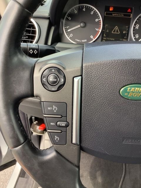 Used 2010 Silver Land Rover HSE image 26