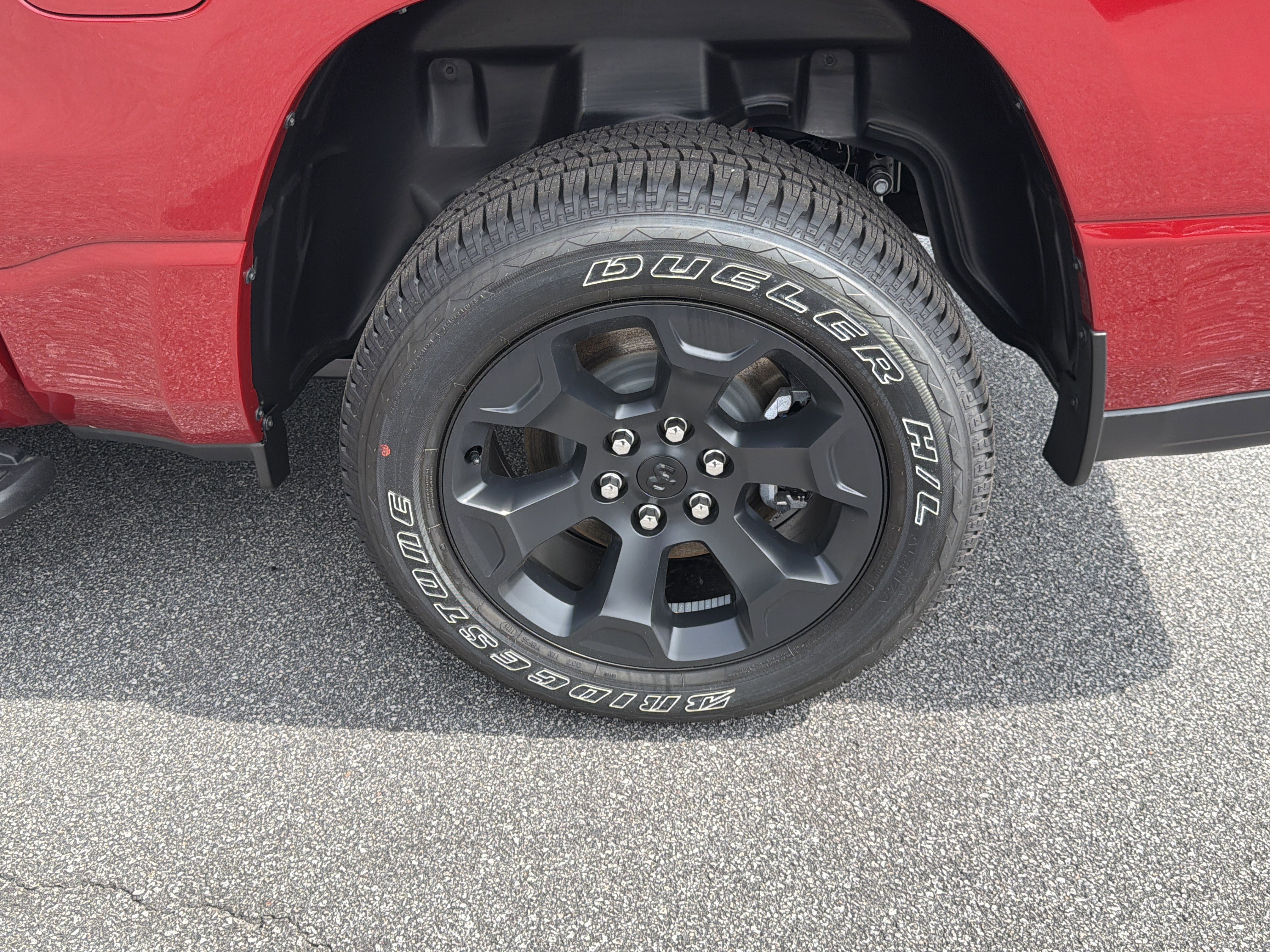 New 2026 Molten Red Pearl-Coat Exterior Paint RAM Express image 23