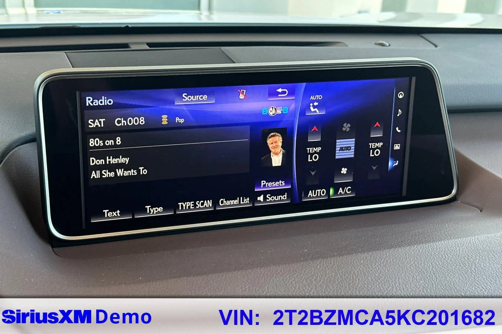 Used 2019 Eminent White Pearl Lexus  image 33