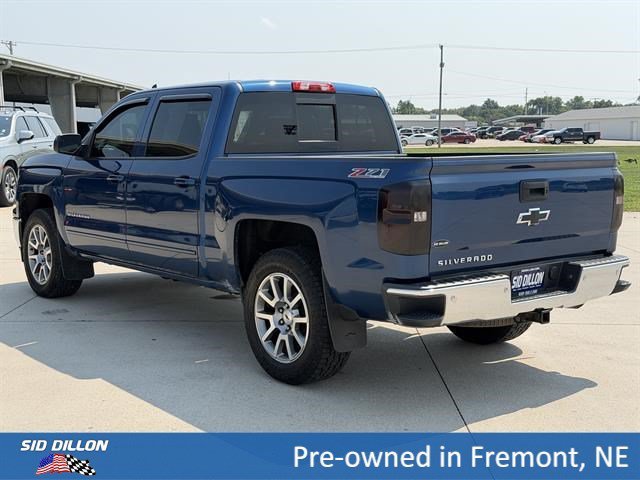 Used 2015 DEEP OCEAN BLUE METALLIC Chevrolet LT image 13