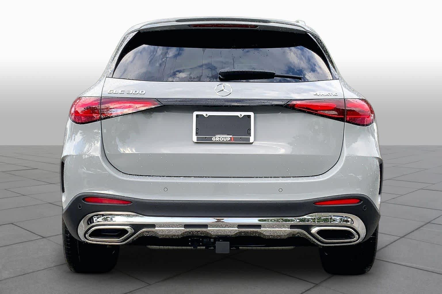 New 2027 MANUFAKTUR Alpine Grey Mercedes-Benz GLC 300 image 4