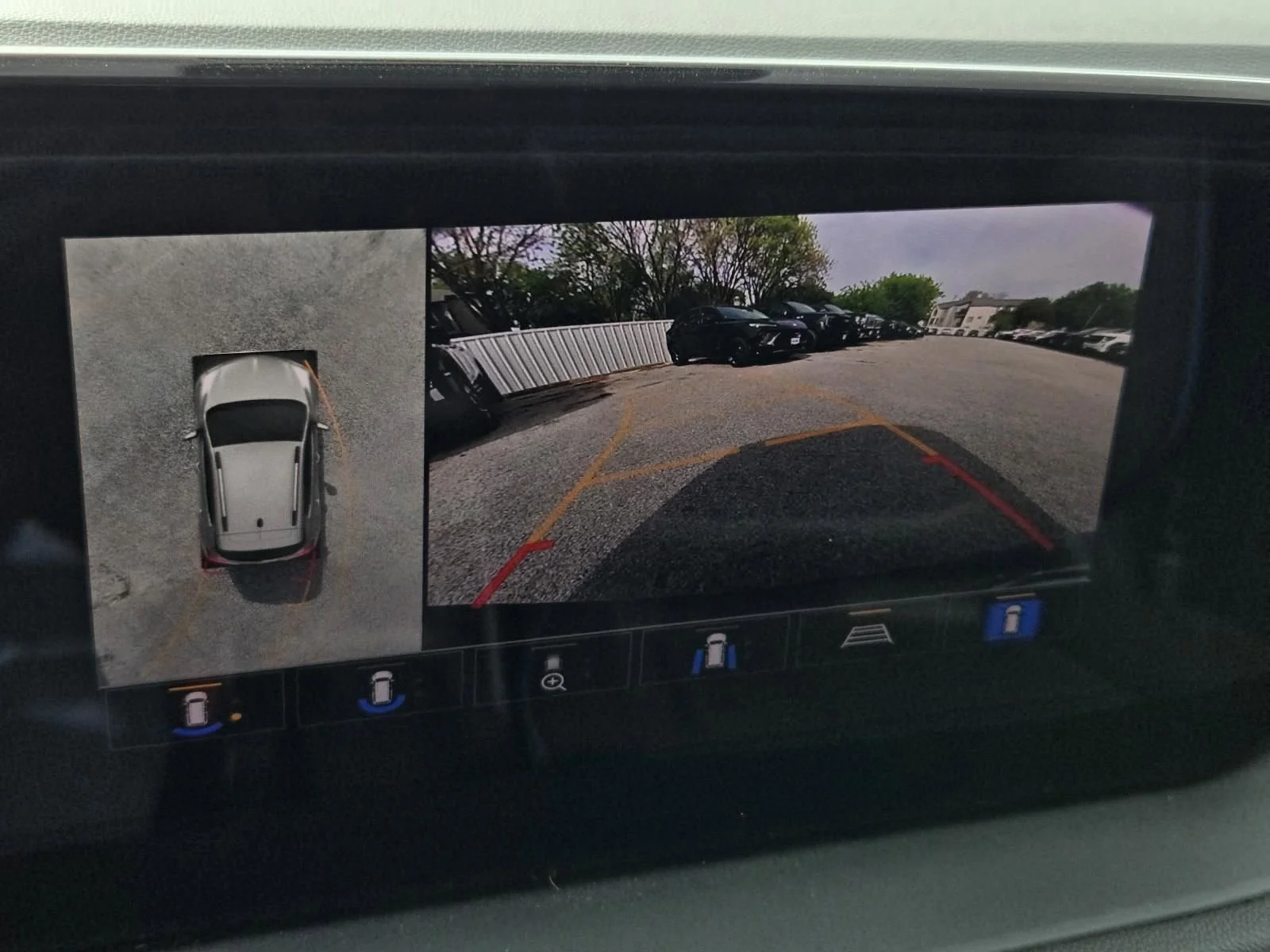 2026 Buick Encore GX Sport Touring - Photo 9