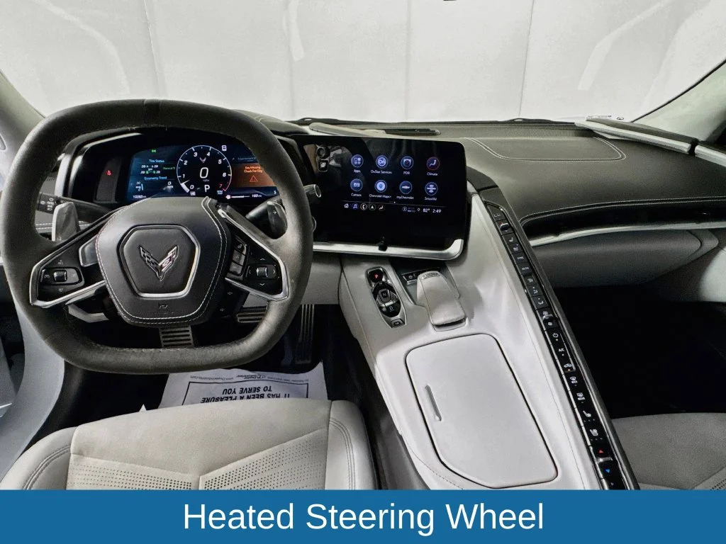 Used 2023 White Chevrolet Stingray image 28