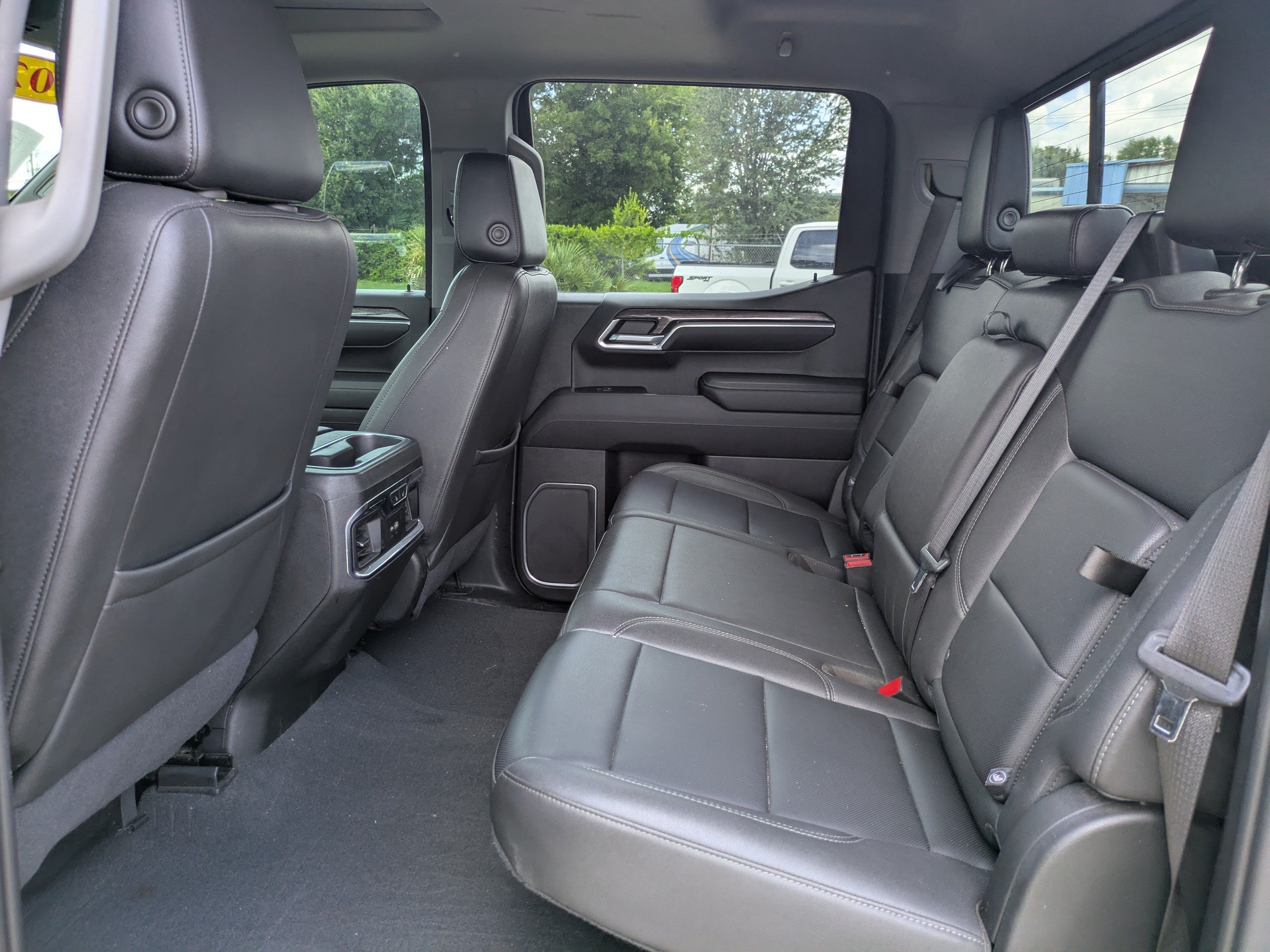 Used 2022 Black Chevrolet LTZ image 13