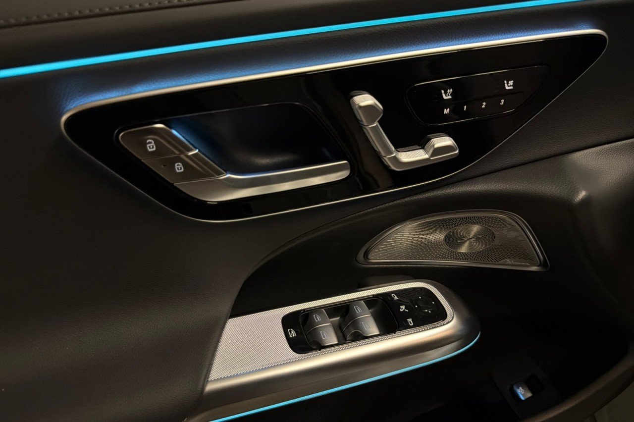 New 2026 MANUFAKTUR Alpine Grey Mercedes-Benz E 350 RWD Sedan image 10