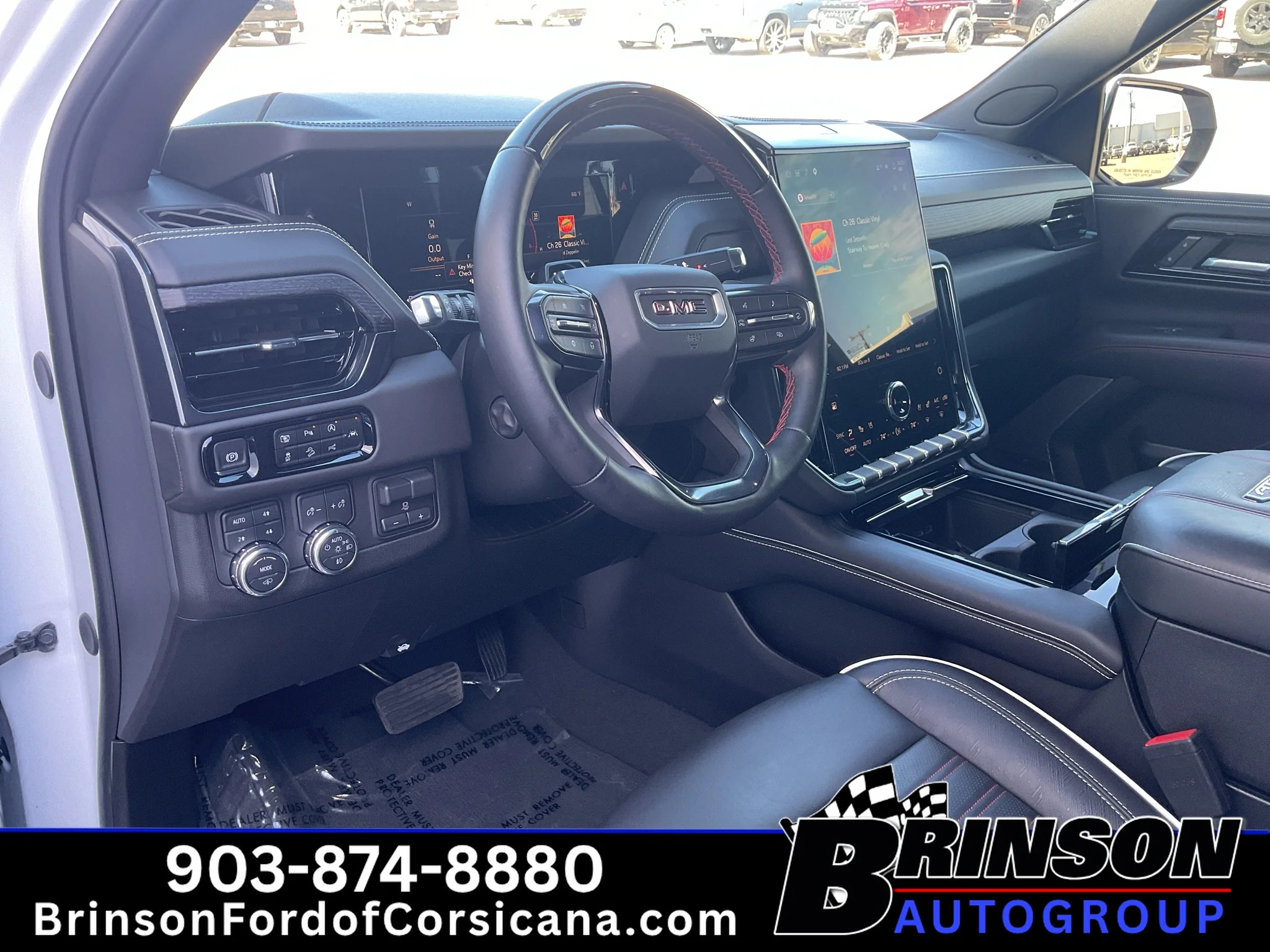 Used 2025 Summit White GMC AT4 Ultimate image 32