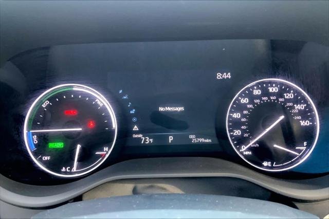 Certified Used 2024 WIND CHILL PEARL Toyota  image 26