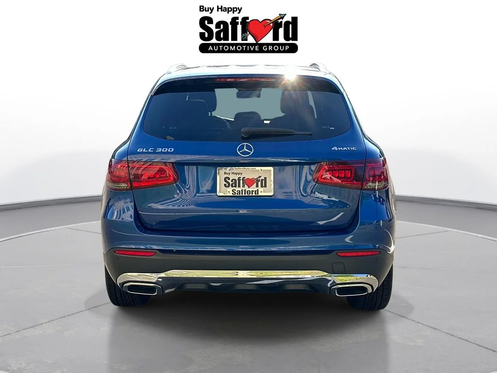 Used 2022 Blue Metallic Mercedes-Benz GLC 300 image 7
