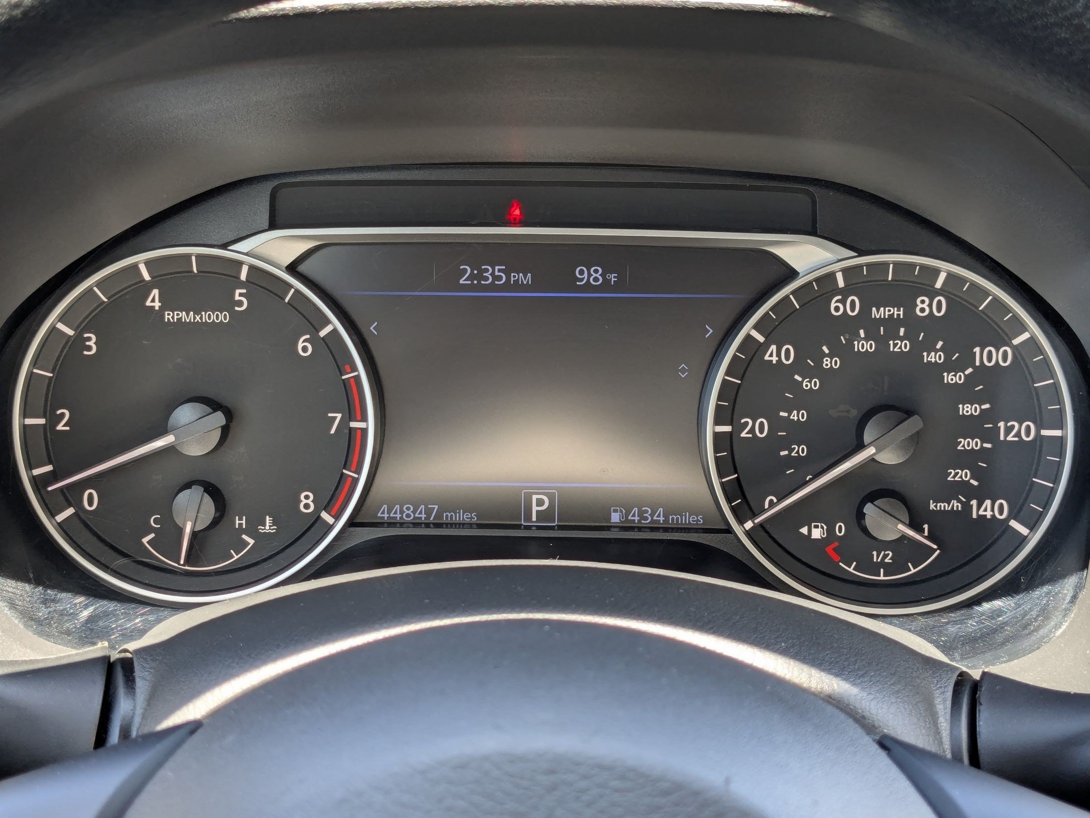 Used 2025 Glacier White Nissan SV image 20