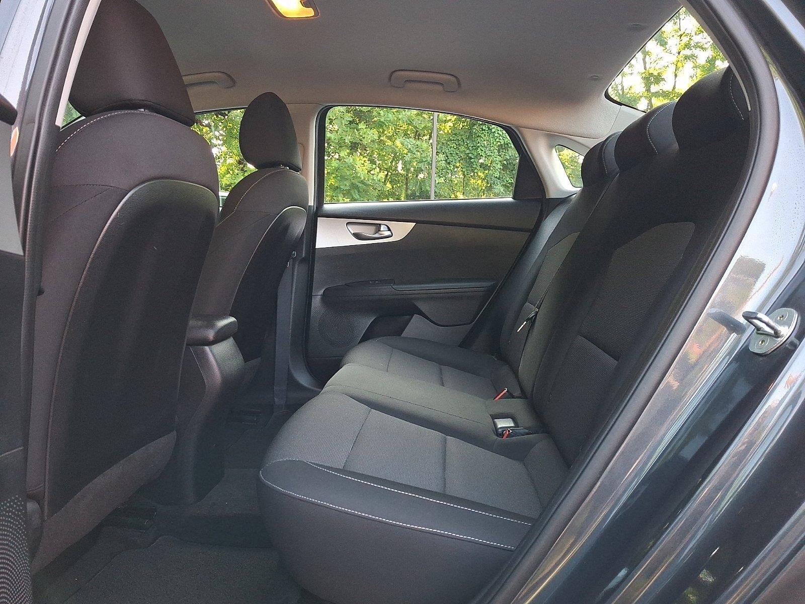 Used 2023 Gravity Gray Kia LXS image 10