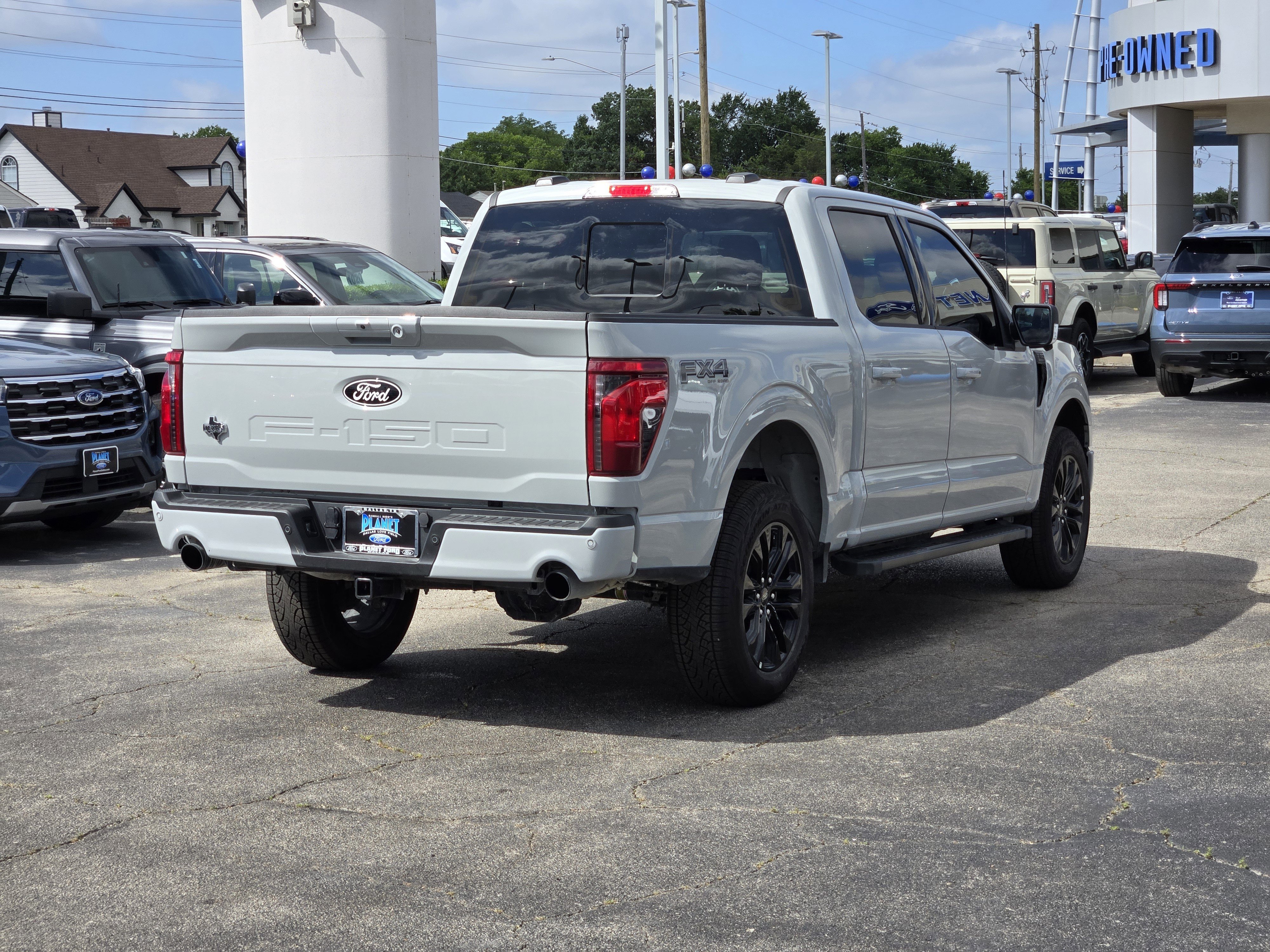 New 2026 Avalanche Ford XLT image 4