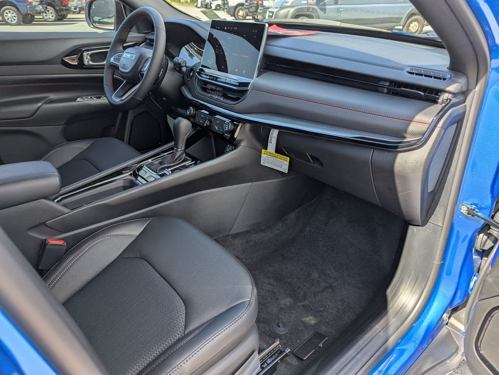 2026 Jeep Compass Trailhawk - Photo 36