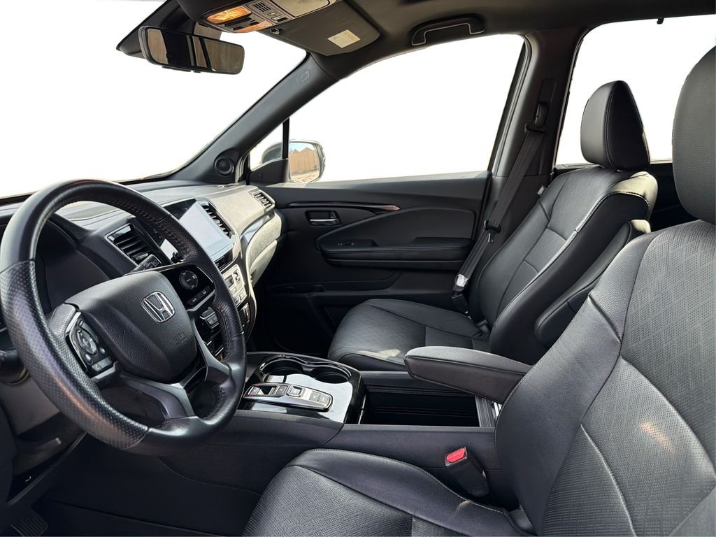 Used 2020 Platinum White Pearl Honda Touring image 10