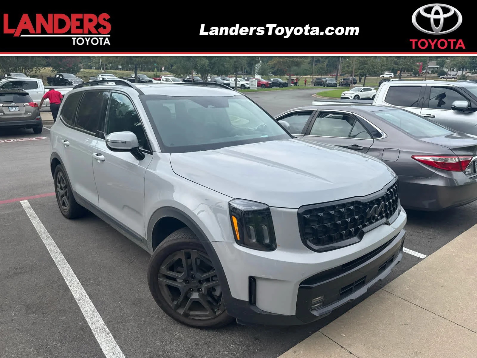 Used 2025 Wolf Gray Kia SX-Prestige X-Line image 1