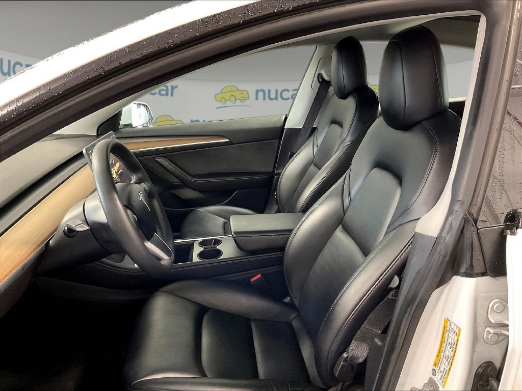 Used 2022 White Tesla Long Range image 10