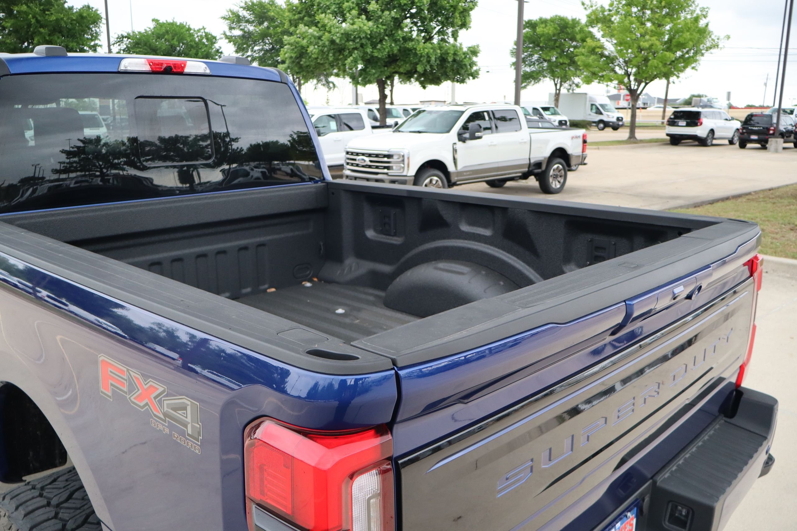 New 2026 Argon Blue Metallic Ford F-250® Platinum® image 27