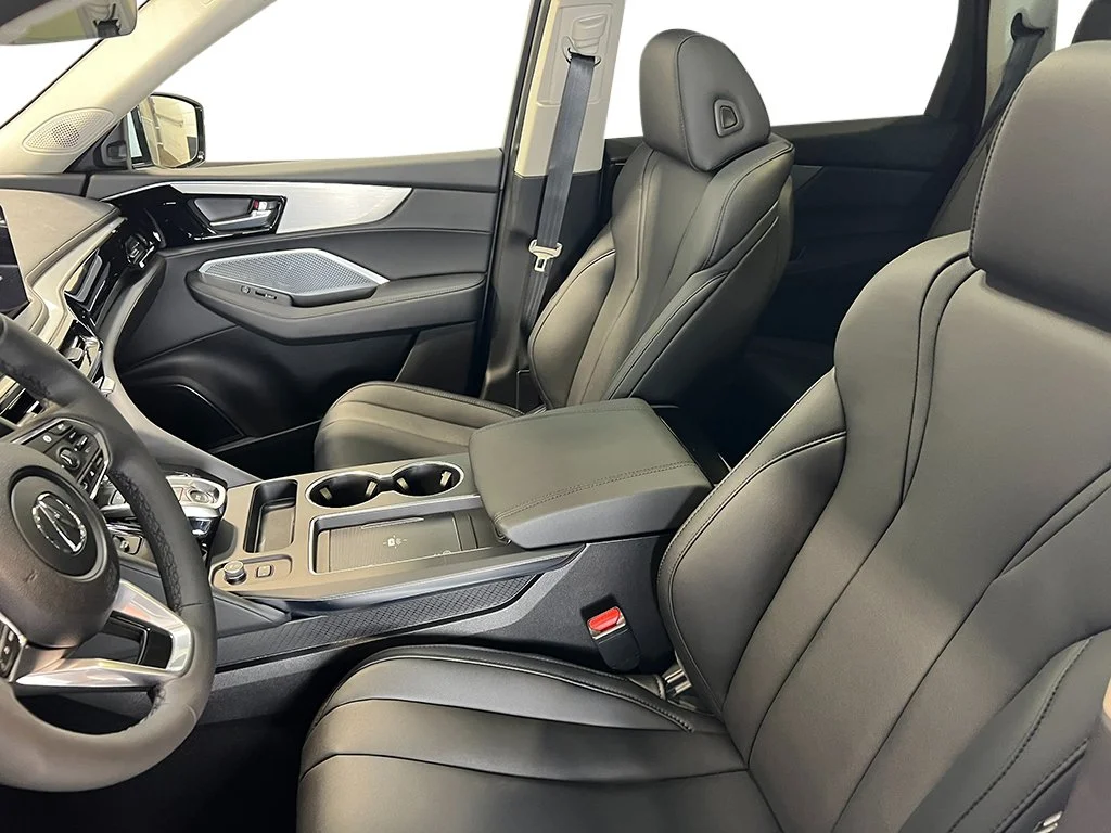 New 2026 Liquid Carbon Metallic Acura  image 14
